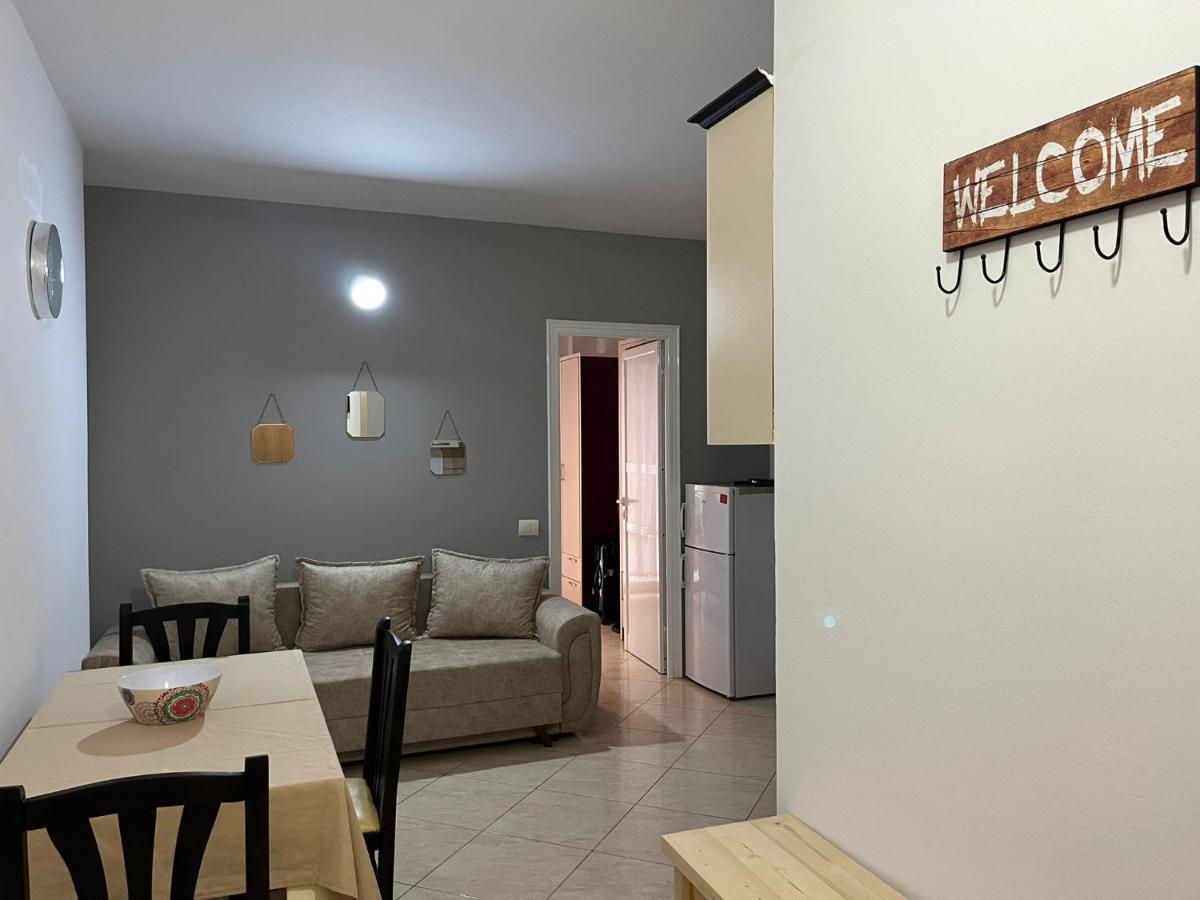 Apartamento Lungomare Vlore Con Garage Privato 2 Exterior foto
